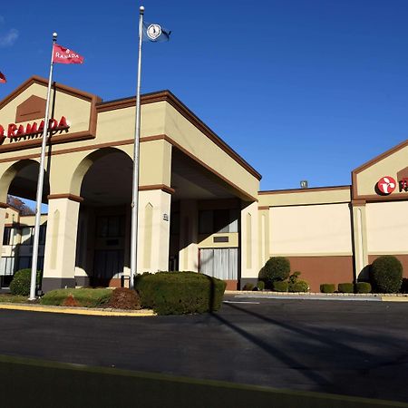 Ramada By Wyndham Triangle/Quantico Otel Dış mekan fotoğraf