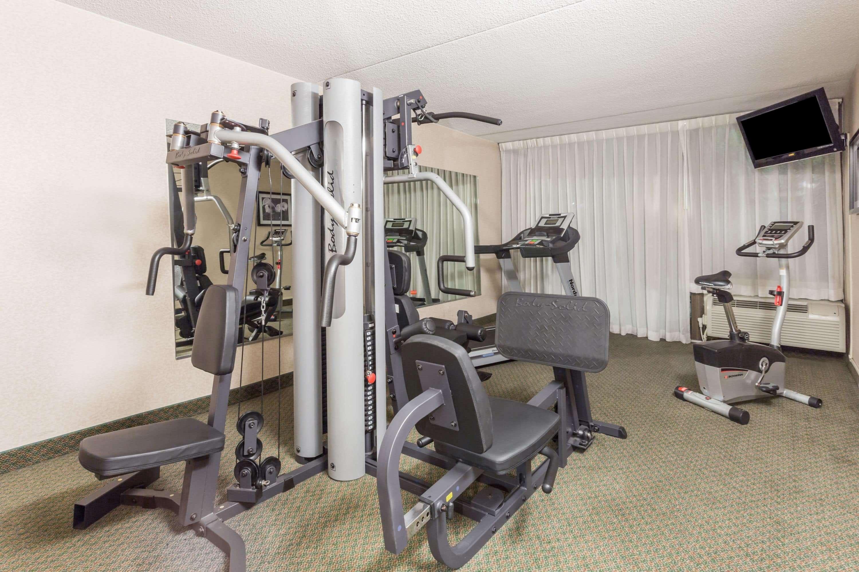 Ramada By Wyndham Triangle/Quantico Otel Dış mekan fotoğraf