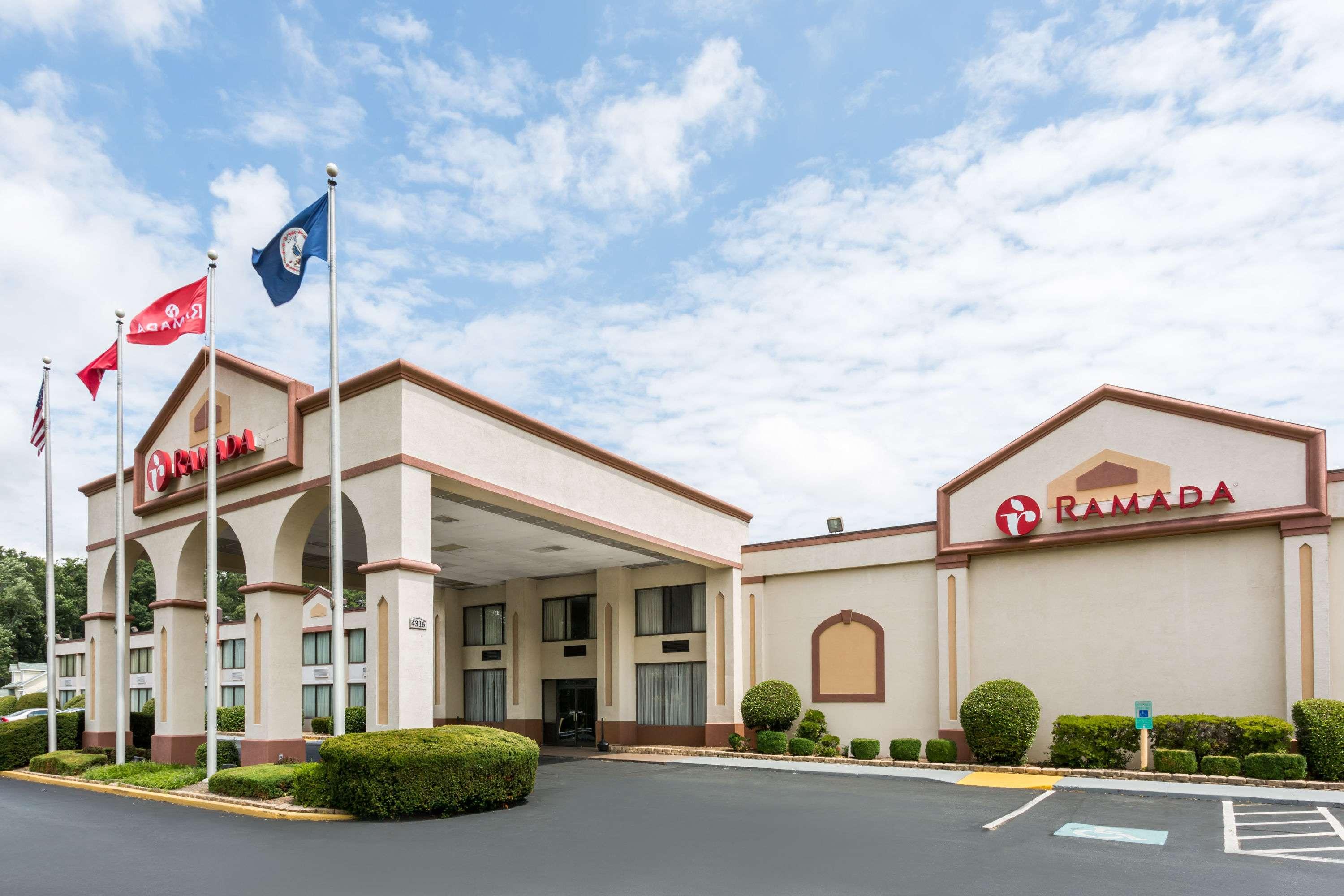 Ramada By Wyndham Triangle/Quantico Otel Dış mekan fotoğraf